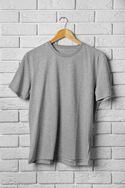 Blank grey t-shirt  - 写真・画像