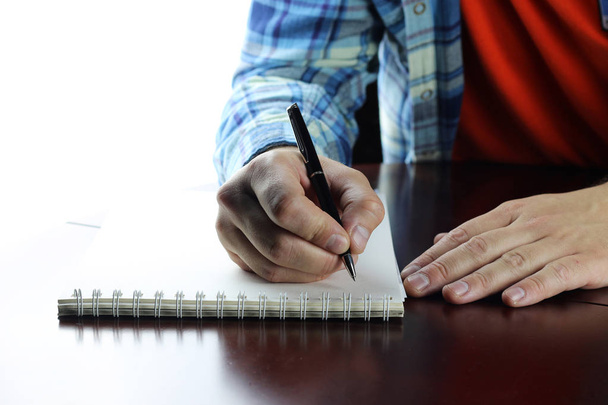 ручка, що пише рука студента
 - Фото, зображення