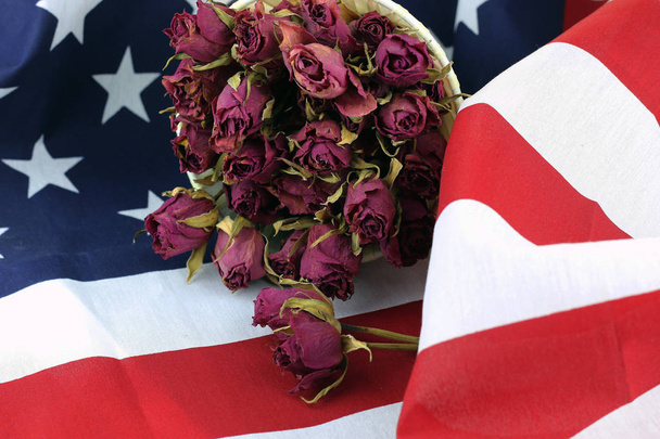 Ons vlag roze bloem - Foto, afbeelding