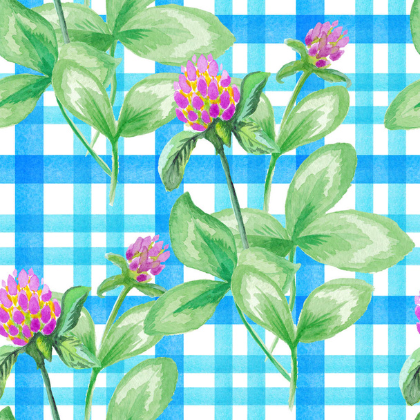 Seamless pattern with watercolor leaves and flowers of clover on checkered background - Fotoğraf, Görsel