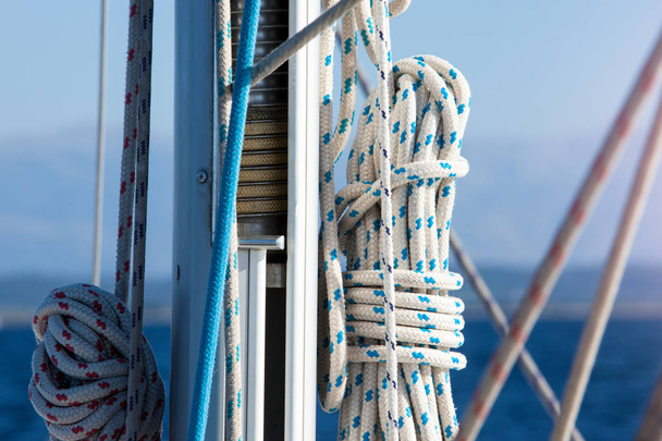 Masts and rope. - Foto, imagen