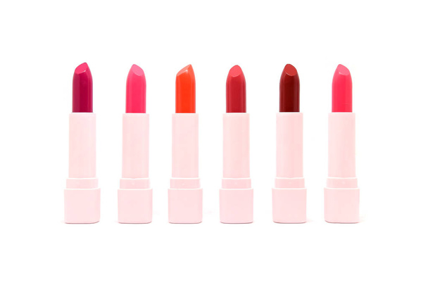 Groep van kleurrijke lippenstiften - Foto, afbeelding