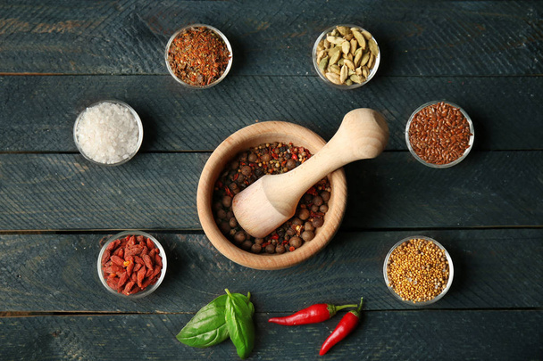 Composition with different spices and mortar - Foto, Imagem