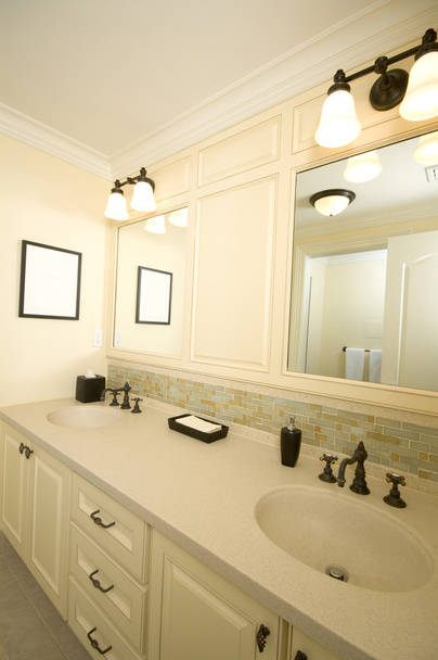 custom bathroom with tile work - Photo, Image
