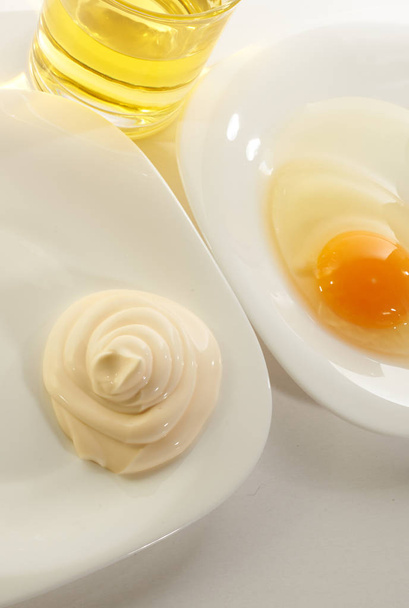 Jajkiem majonezem Sałatka oleju - Zdjęcie, obraz