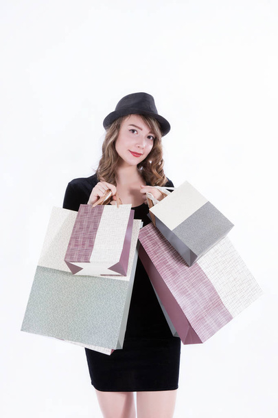 Dziewczyna z torbami na zakupy - Zdjęcie, obraz