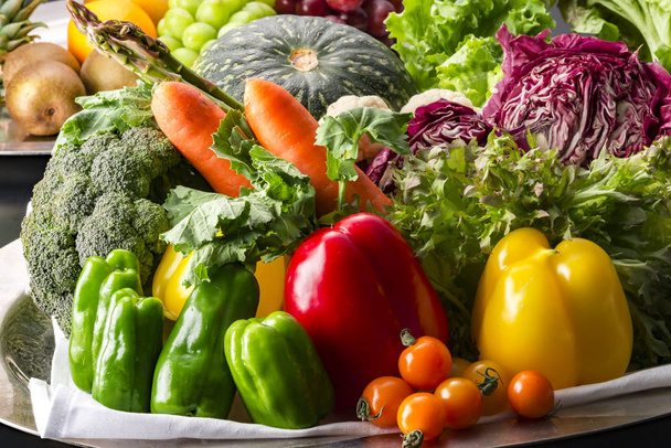 Свіжі та смачні овочі
 - Фото, зображення