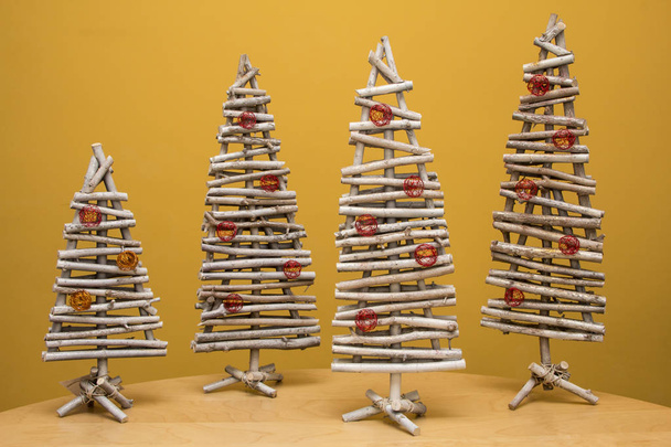 Wooden christmas tree - small decoration for holidays - idea for home-made present - Valokuva, kuva