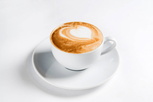 white cup of cappuccino - Fotoğraf, Görsel