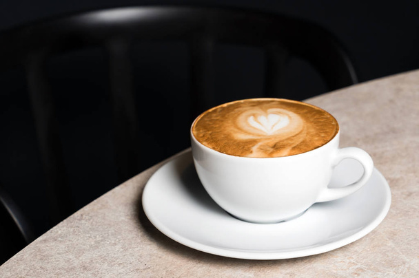 white cup of cappuccino - Fotografie, Obrázek