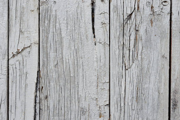 Dřevěná konstrukce s škrábance a praskliny - Fotografie, Obrázek