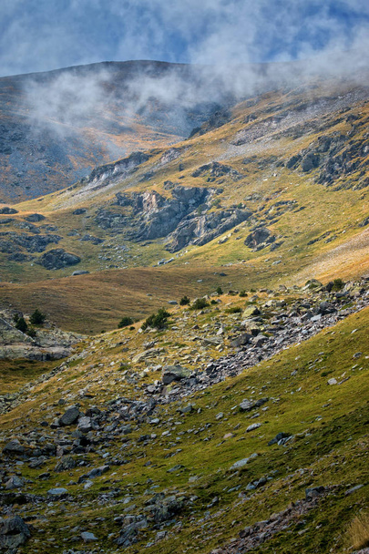 Krásné horské jezero ve Španělsku (Pyreness) - Fotografie, Obrázek