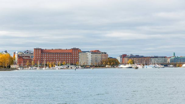 widok na miasto Helsinki - Zdjęcie, obraz