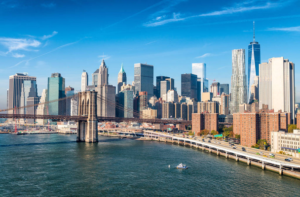 Skyline du Lower Manhattan vue de Brooklyn
 - Photo, image
