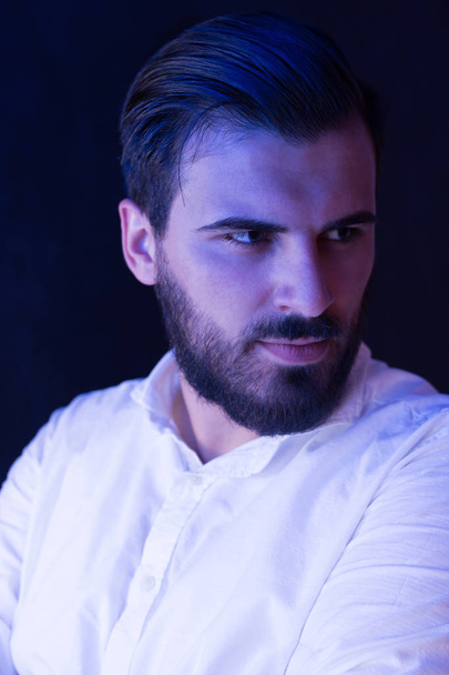 Portrait of young bearded man - Fotografie, Obrázek