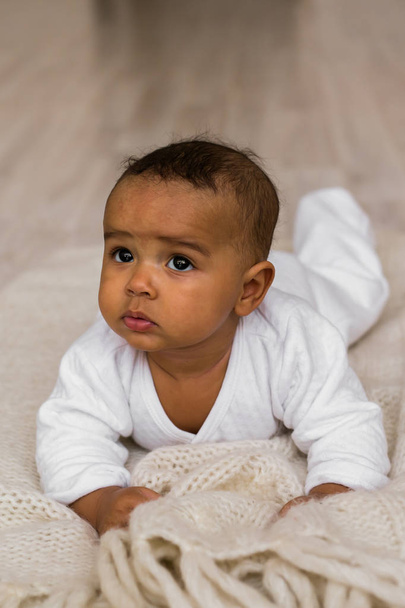 Portret małego chłopca african american baby - Zdjęcie, obraz