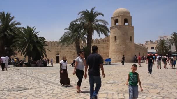 Medina - stare miasto w Tunezji sousse - Materiał filmowy, wideo