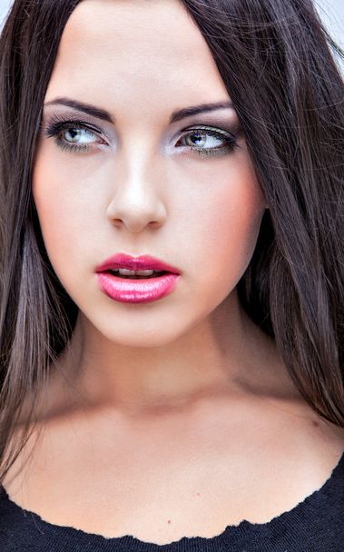 Natural health beauty of a woman face - Foto, afbeelding