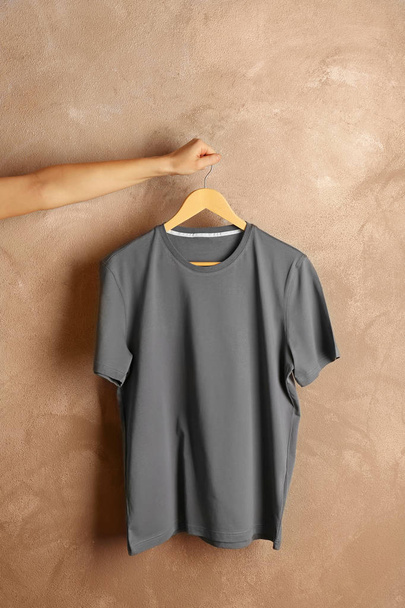 Blank grey t-shirt  - Фото, изображение