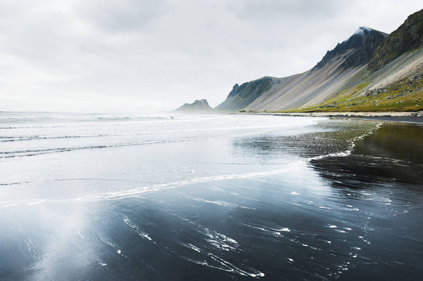 Coast of Atlantic ocean, Iceland - Foto, Imagen