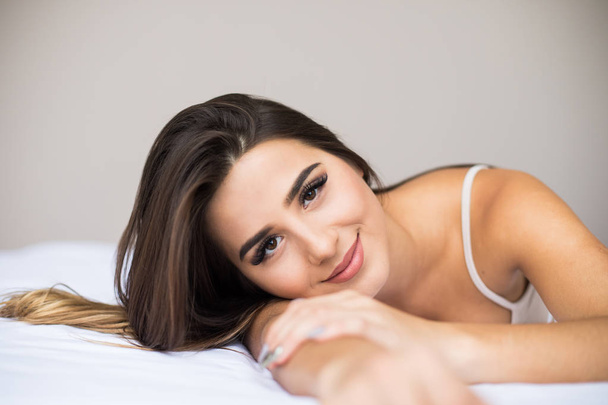 beauty woman lying in bed - Photo, Image