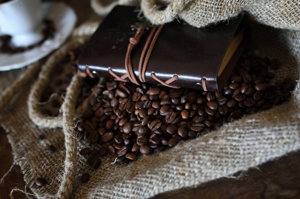 libro de cuerda de grano de café
 - Foto, Imagen