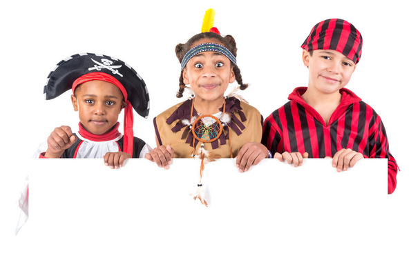 Kinderen met kostuums - Foto, afbeelding