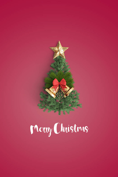 merry christmas and chirstmas tree on color background - Foto, Bild