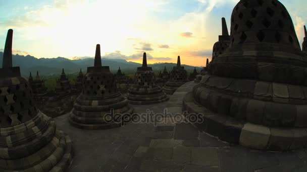 Zonsondergang over de Borobudur tempel  - Video
