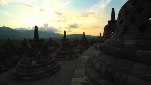 A naplemente Borobudur-templom - Felvétel, videó