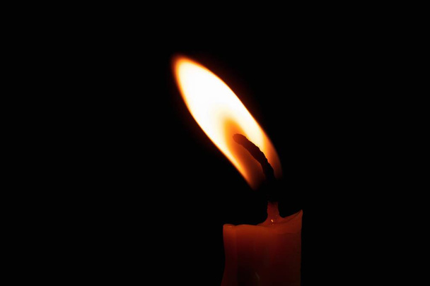 Один світлі свічок
 - Фото, зображення