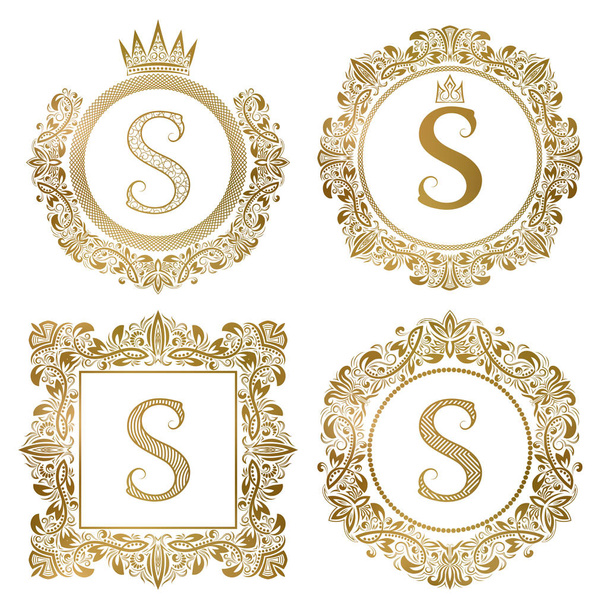 Набор винтажных монограмм с золотой буквой S. Геральдические гербы, круглые и квадратные рамки
. - Вектор,изображение