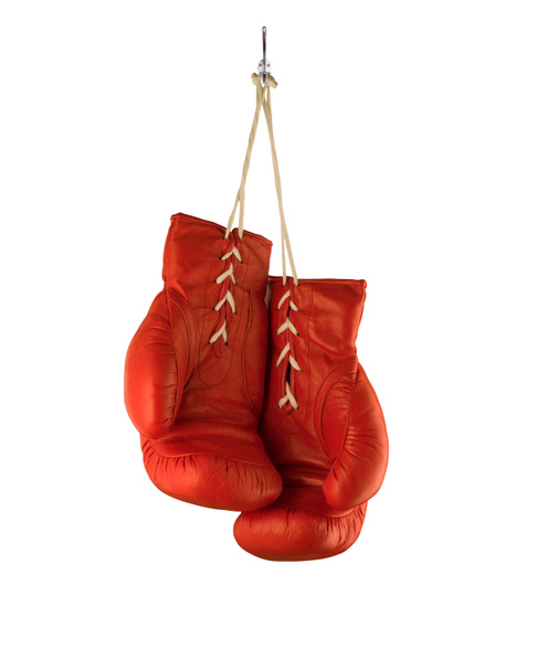 Γάντια του μποξ που κρέμεται από γάντζο - Φωτογραφία, εικόνα