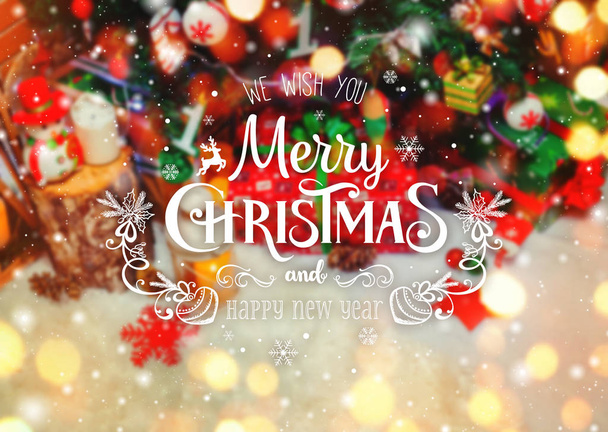 Arbre de Noël fond et décorations de Noël avec neige, cadeaux, flou, étincelle. Bonne année carte. Vacances d'hiver et thème de Noël
 - Photo, image