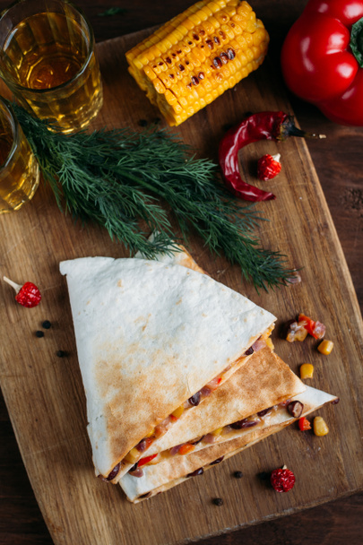 Vegetarian Mexican quesadillas with cheese - Valokuva, kuva