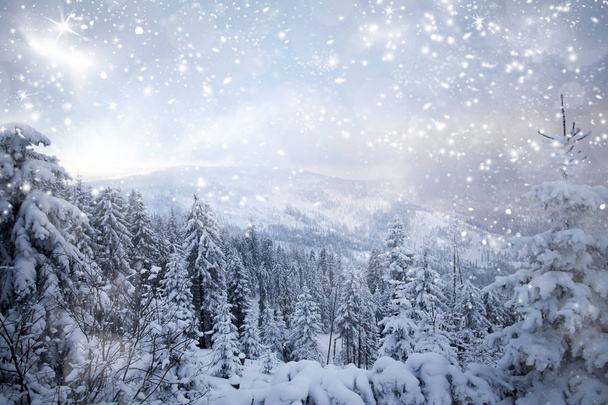 Fantastico paesaggio invernale - Foto, immagini