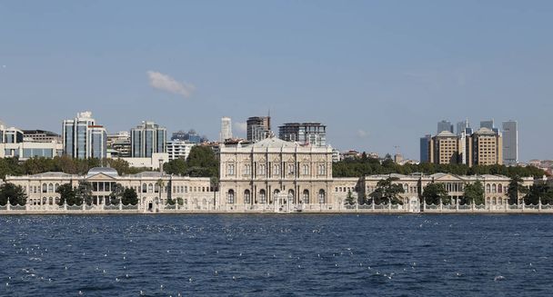 Palazzo Dolmabahce a Istanbul, Turchia - Foto, immagini