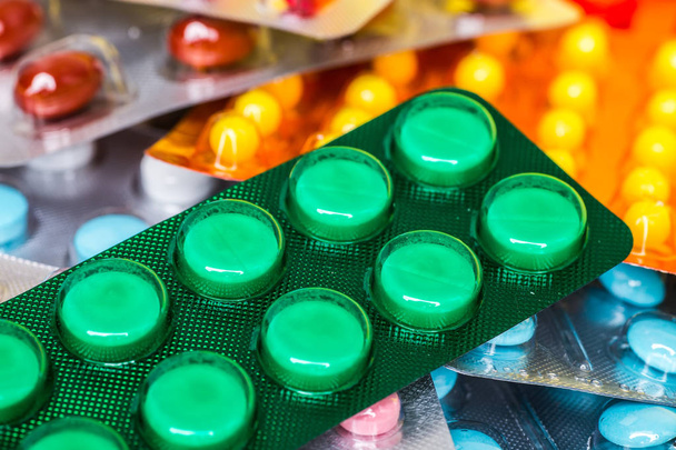 A variety of medicinal tablets in blister pack. - Fotografie, Obrázek