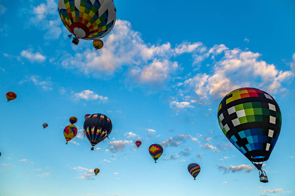 Albuquerque Hot Air Balloon Fiesta 2016 - Фото, изображение