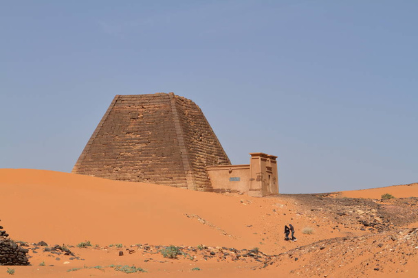 Pyramidy v Meroe v Súdánu Sahara - Fotografie, Obrázek