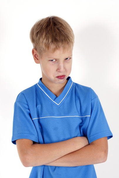 Portret van boos jongen - Foto, afbeelding