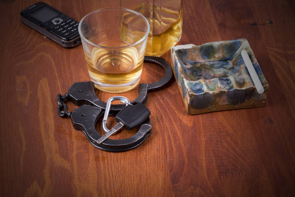 alcohol, coche, llaves, tragedia
 - Foto, Imagen