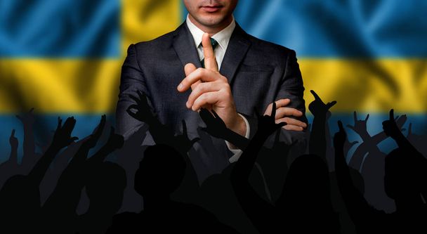 Candidato svedese parla alla gente folla
 - Foto, immagini