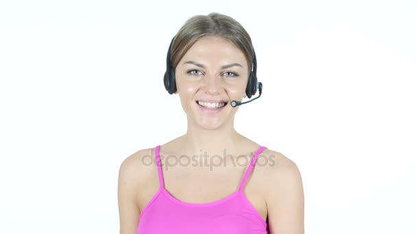 Χαμογελαστό κορίτσι τηλεφωνικό κέντρο, έννοια υπηρεσιών πελάτη - Πλάνα, βίντεο