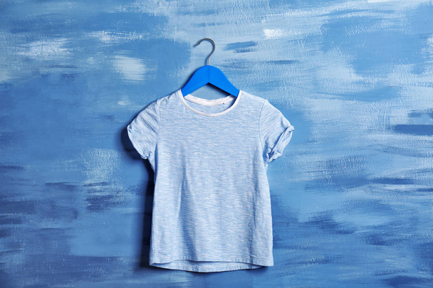 Blank blue t-shirt - Fotoğraf, Görsel