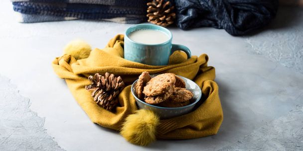 gemütliche Winterruhe bei Tee und Keksen. Banner - Foto, Bild
