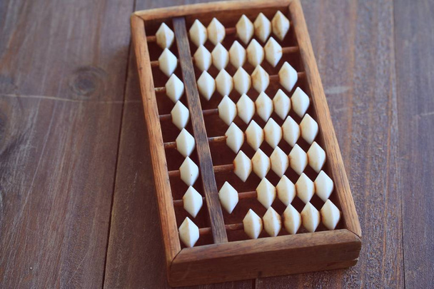 Vintage abacus en rekenmachine - Foto, afbeelding