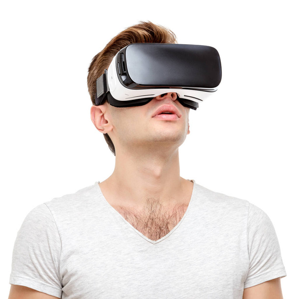 Man with virtual reality goggles - Φωτογραφία, εικόνα