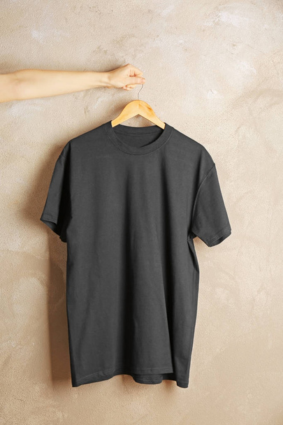 Blank black t-shirt  - Фото, изображение