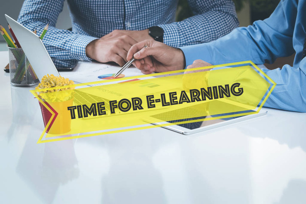 Time For E-Learning - Fotoğraf, Görsel